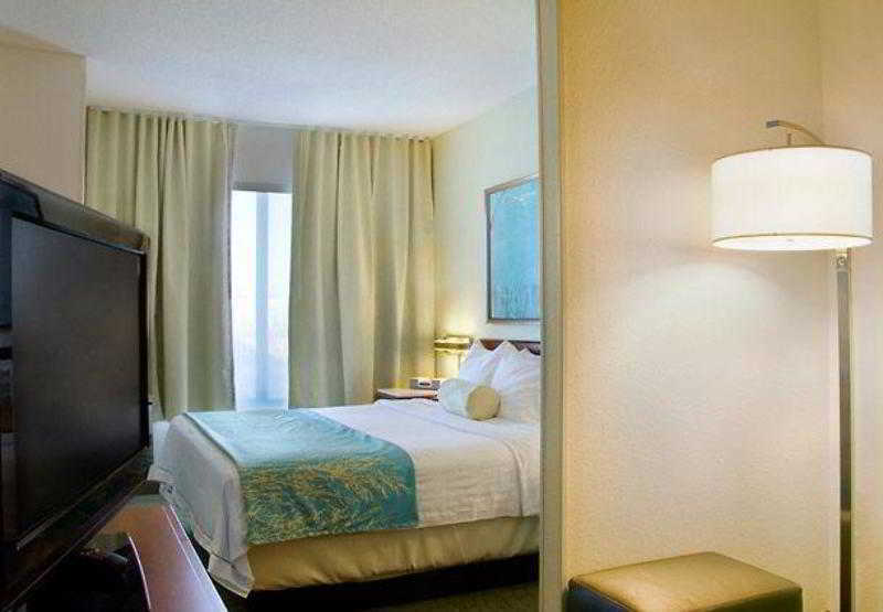 Springhill Suites Indianapolis Κάρμελ Δωμάτιο φωτογραφία
